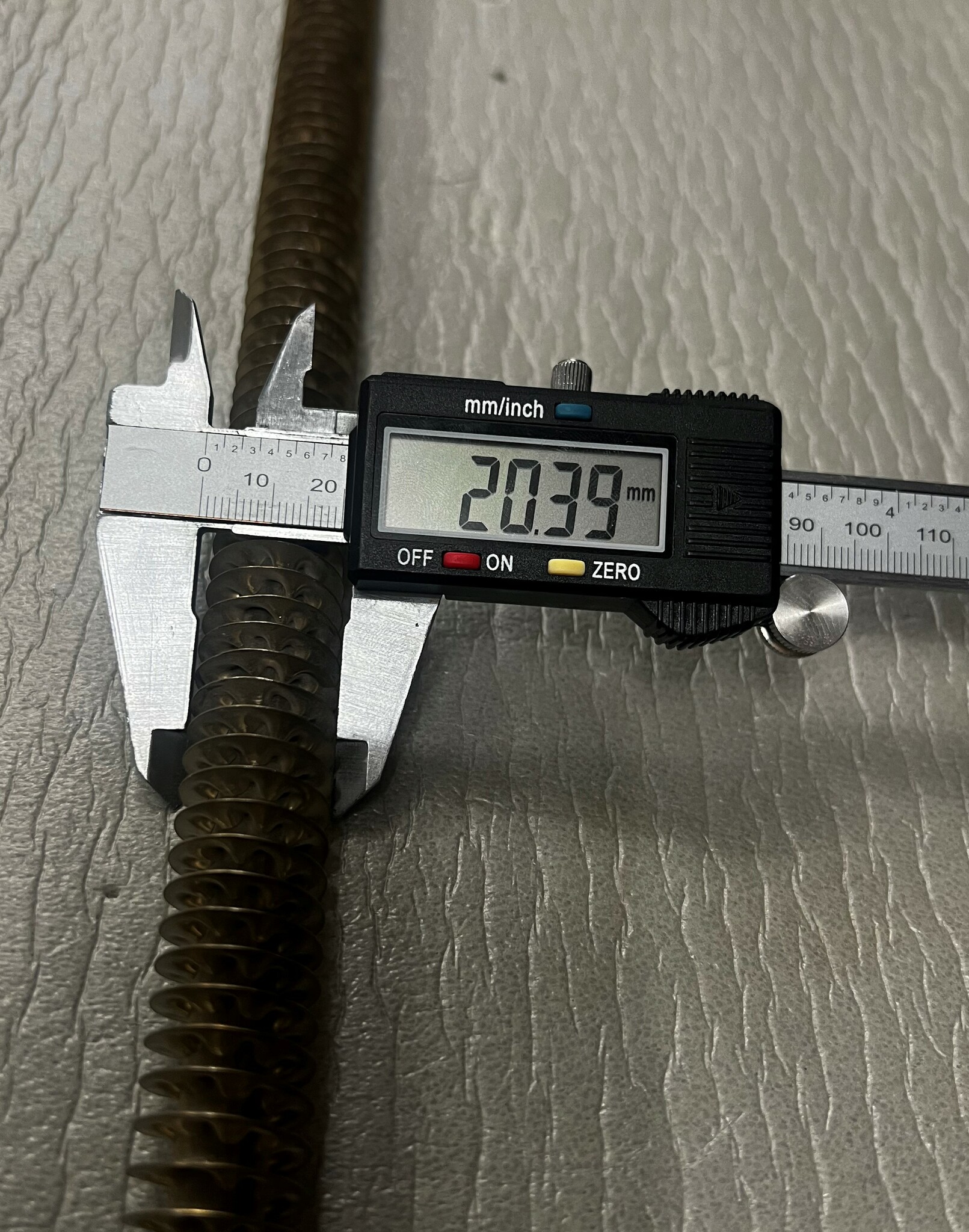 2302
