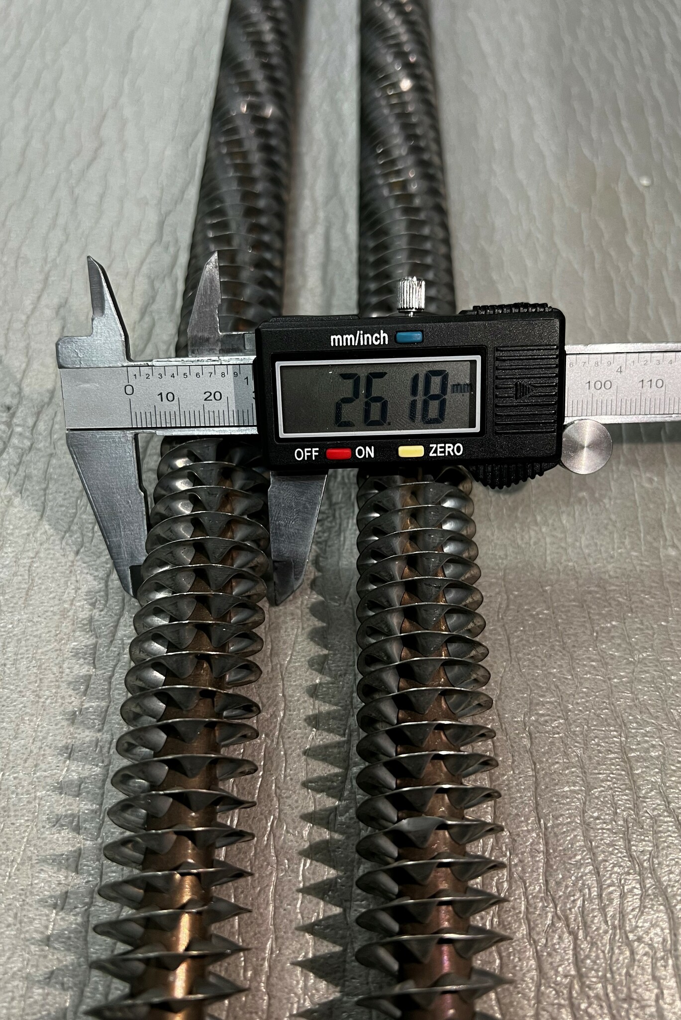 2322